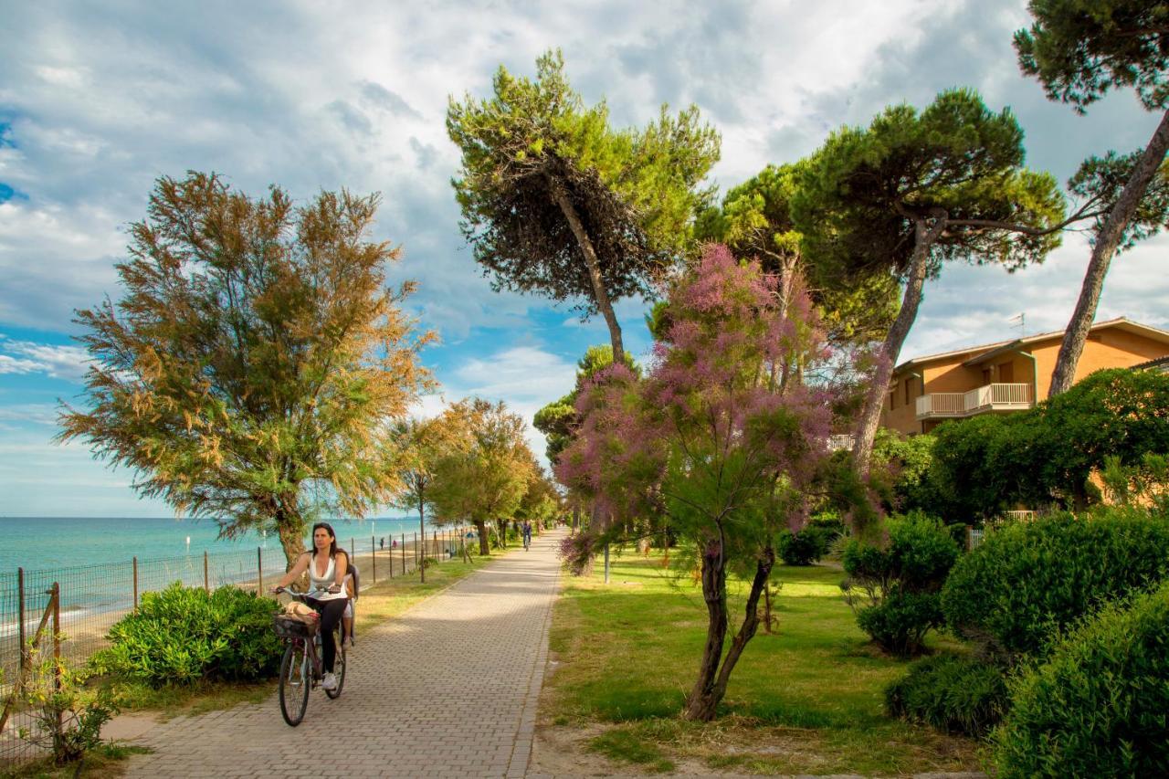 Albergo Il Veliero Pineto Exterior photo